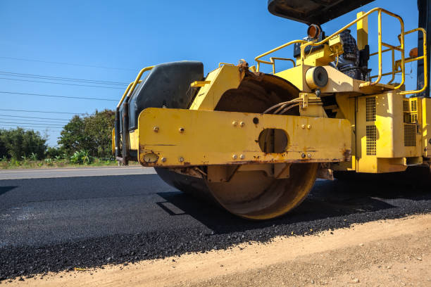 Best Recycled Asphalt Driveway Installation  in Cascade, IA